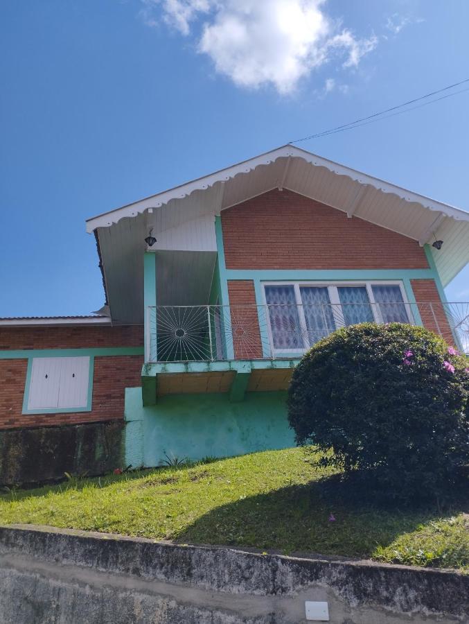 Casa Aconchegante Na Serra Campos do Jordao Exterior photo